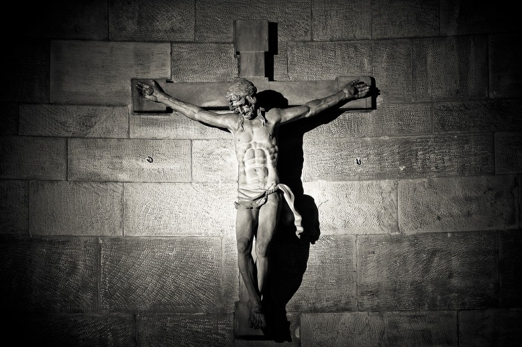 a crucifix with the body of jesus on it